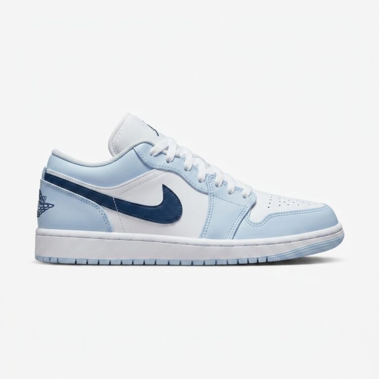 کفش نایکی ایر جردن ۱ لو رنگ Nike Air Jordan 1 Low (آبی آسمانی و سرمه‌ای)