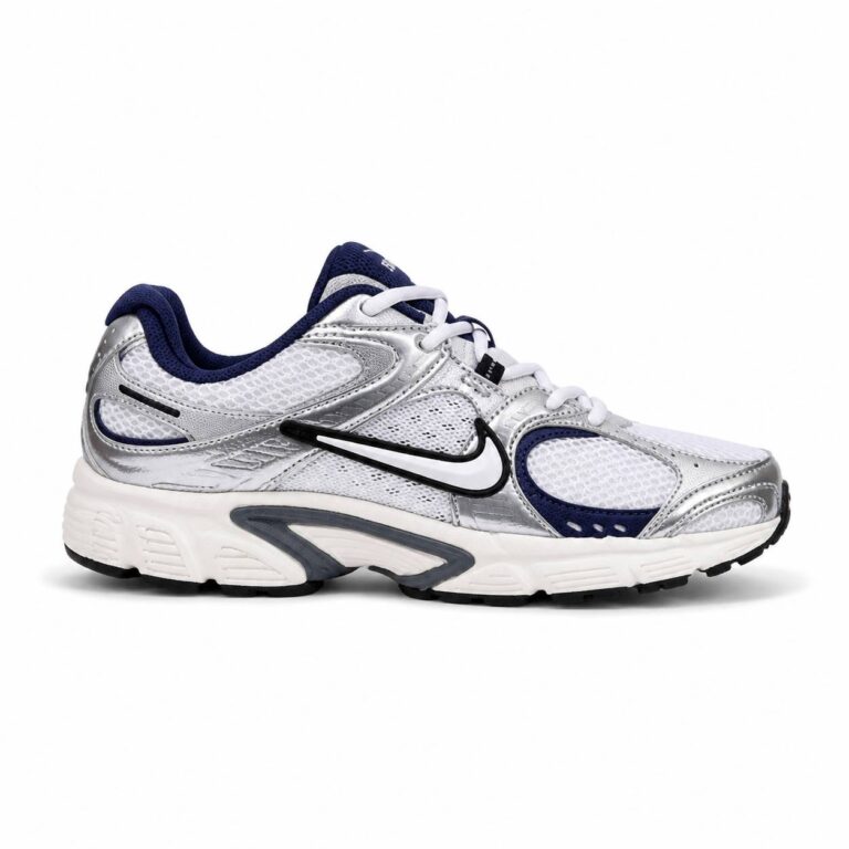 کفش وارداتی مخصوص پیاده‌روی و رانینگ نایکی Nike مدل P-6000 ( سفید و سرمه‌ای تیره و نقره‌ای)