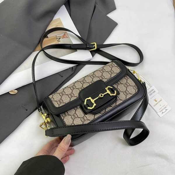 کیف وارداتی دوشی و دستی زنانه چرم PU مدل بنددار (مشکی 774)