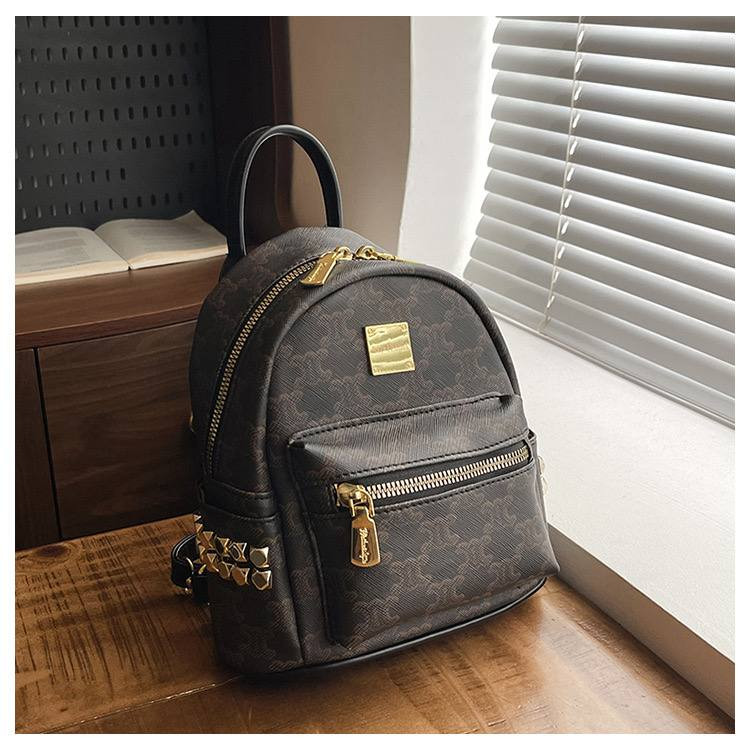 کوله پشتی وارداتی سلین Celine تریومف مونگرام (A56)