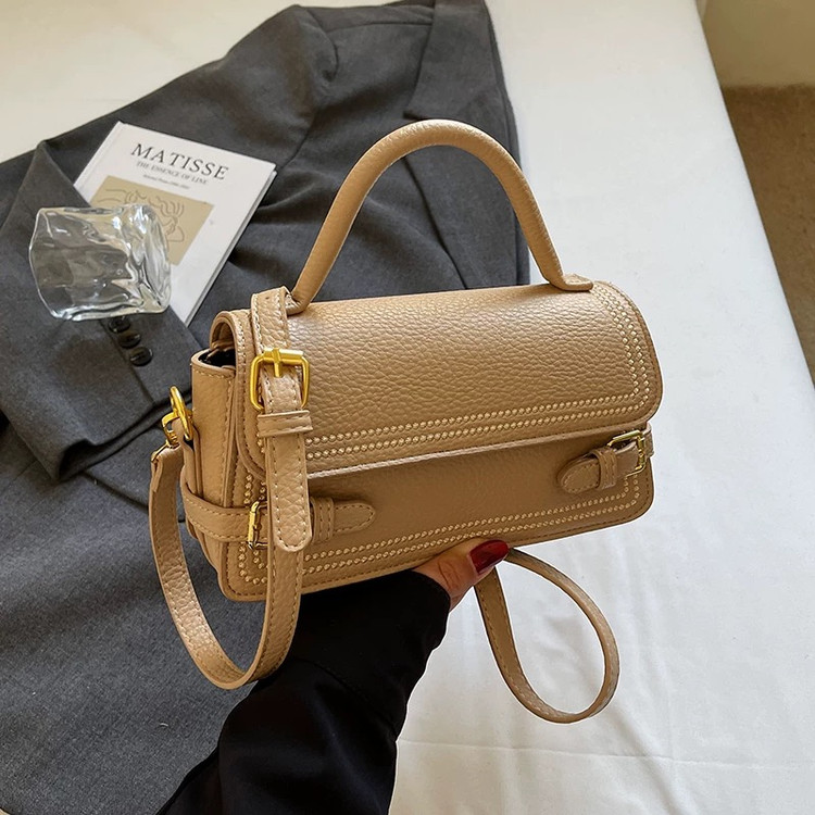کیف وارداتی مجلسی و اداری زنانه مدل سِلین Celine (نسکافه ای 822)