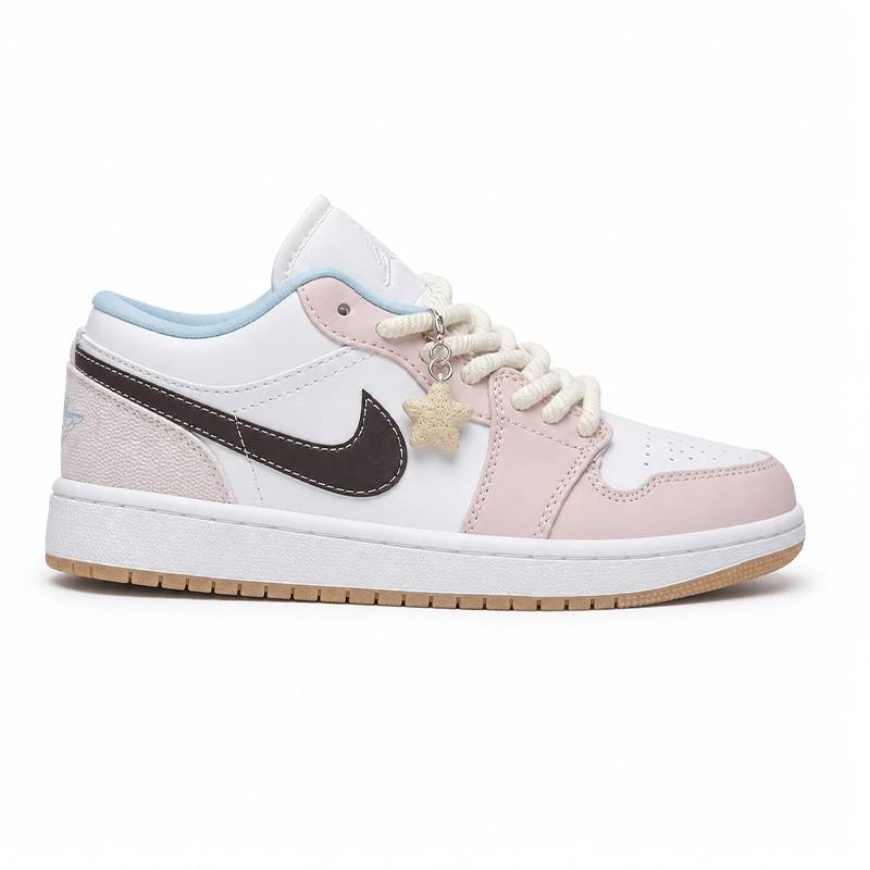 کفش کتانی وارداتی نایک ایر جردن 1 لو Nike Air Jordan 1 Low (سفید خاکی)