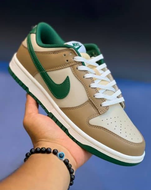 کفش کتونی وارداتی نایک دانک لو Nike Dunk Low (سبز و قهوه ای)