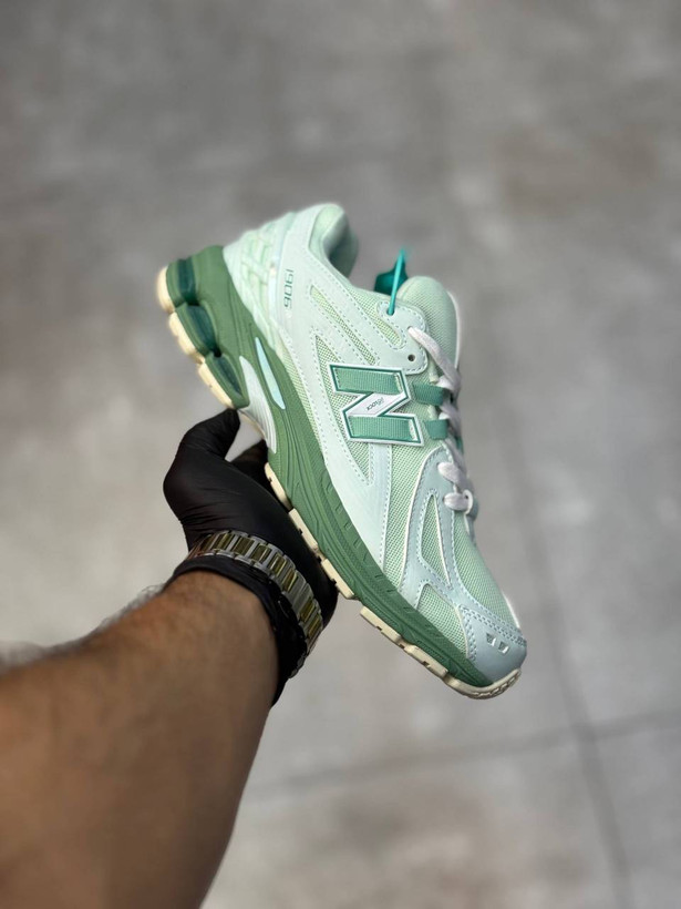 کفش کتونی وارداتی نیوبالانس ۱۹۰۶ آر New Balance 1906R (سبز)