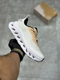 کفش کتانی وارداتی آن رانینگ لووه کلودتیلت On Running x Loewe Cloudtilt (بژ)