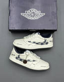 کفش کتانی وارداتی نایک ایر جردن طرح دیور Nike Air Jordan 1 Low Dior Custom