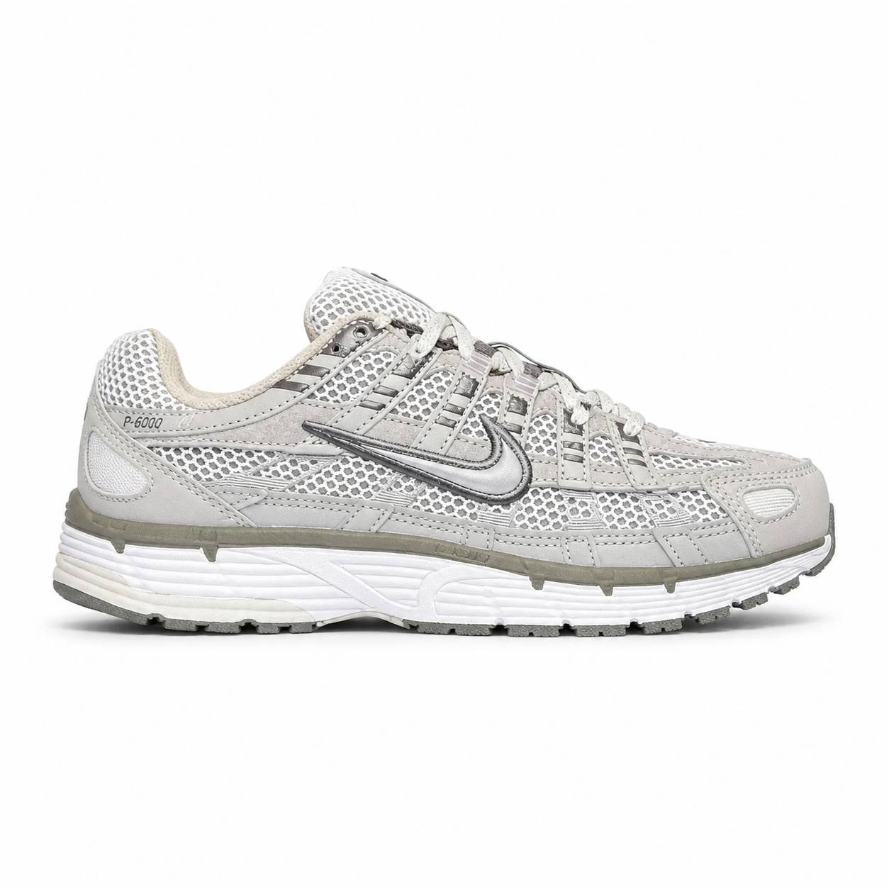 کفش کتانی وارداتی نایک مدل Nike P 6000 پیاده‌روی روزانه استایل‌های خیابانی (طوسی روشن)