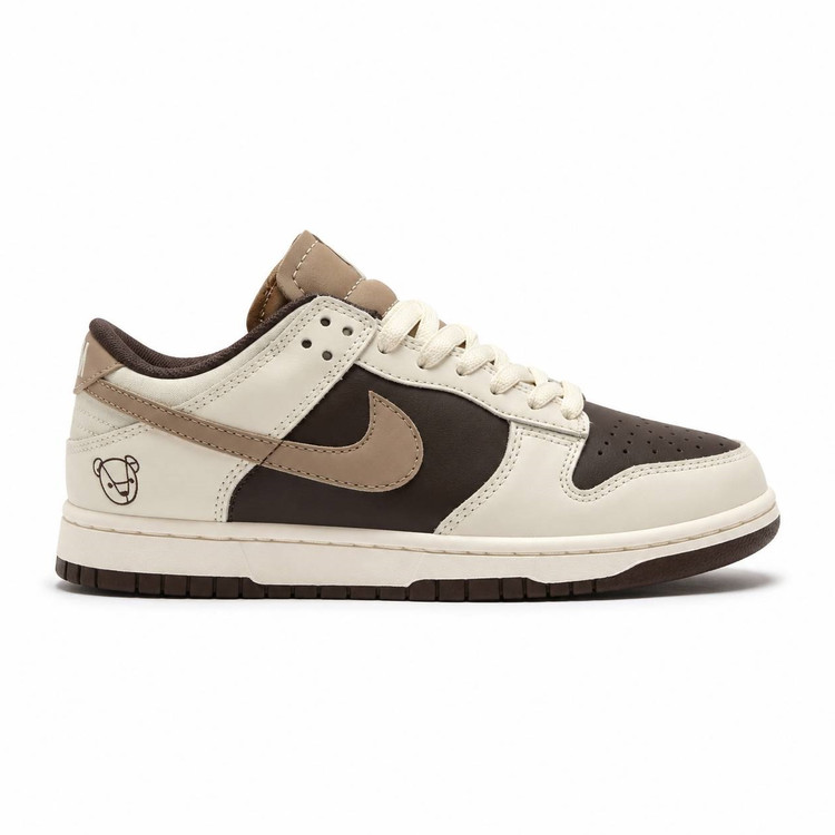 کفش وارداتی نایک دانک لو مدل تدی بر Nike Dunk Low SE Teddy Bear