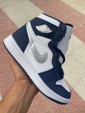 کفش وارداتی نایک ایر جردن 1 ساق بلند Nike Air Jordan High سرمه ای سفید نقره ای